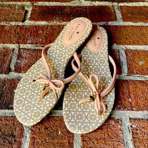 Kate spade light pink thong sandles